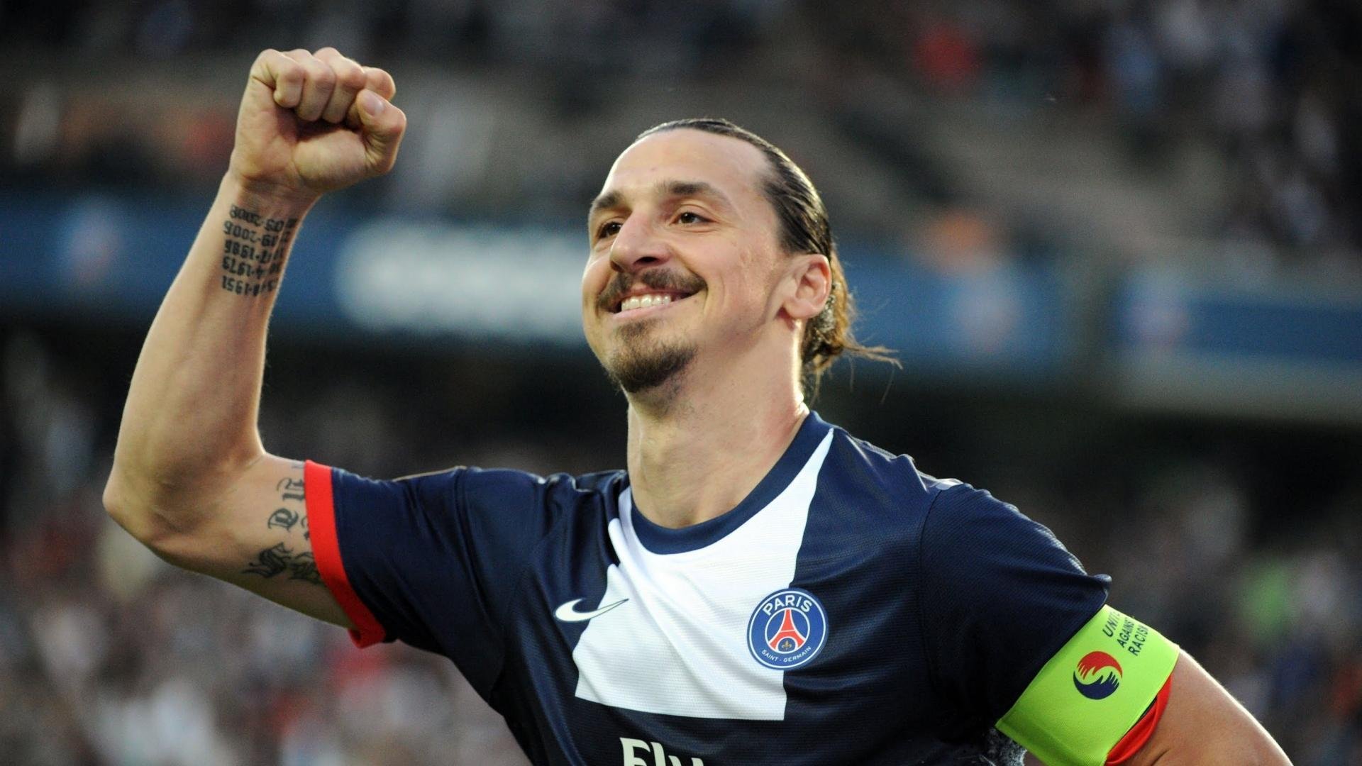 拜仁主场大胜！罗本梅开二度，轻松取胜，拜仁罗本时期阵容