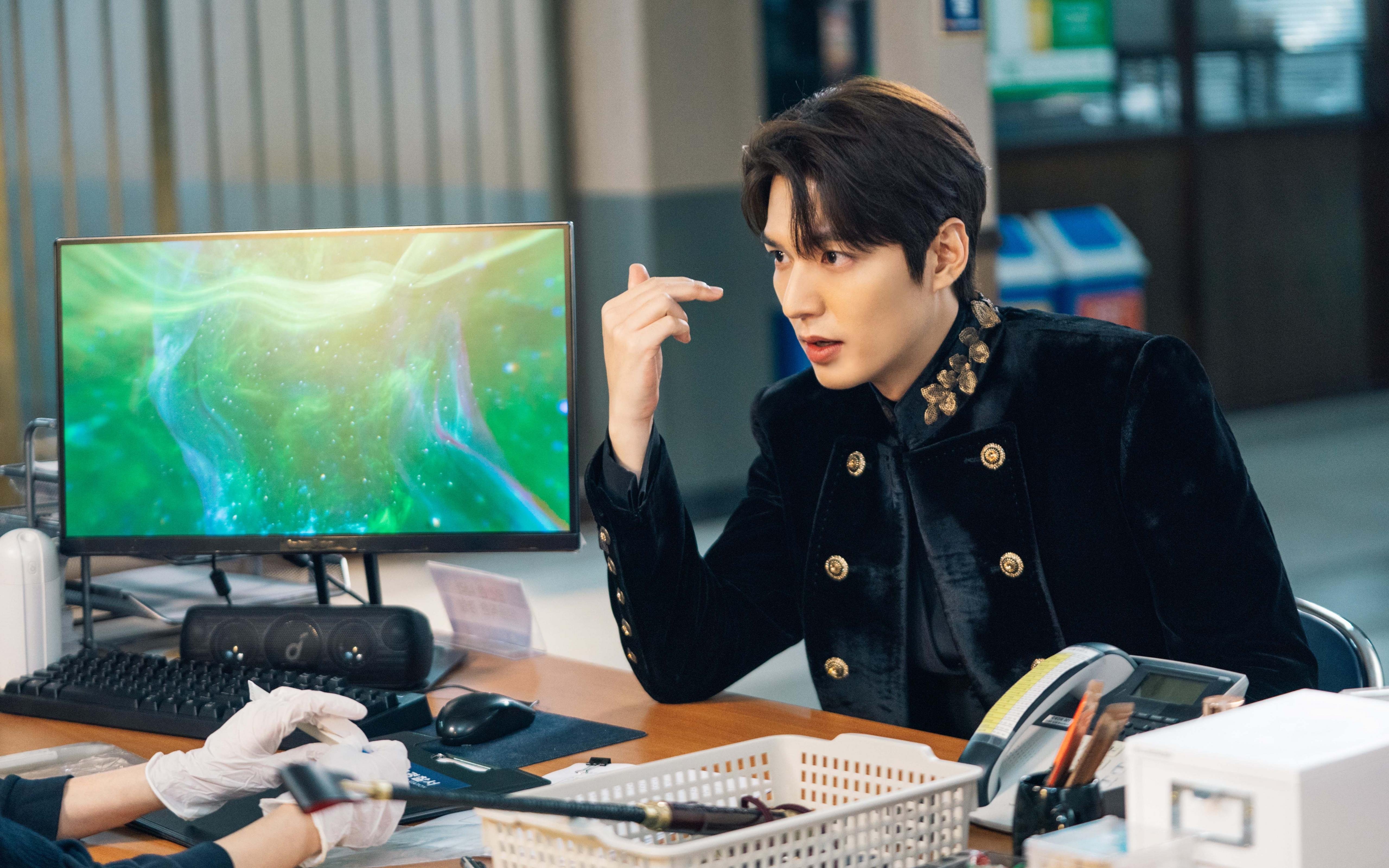 日本球员助攻频频,攻势凌厉,日本主力球员