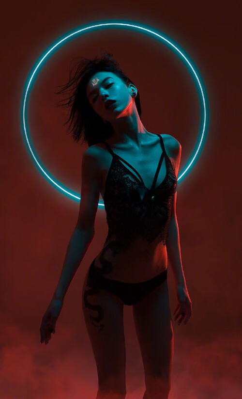 熊猫体育平台安全-梅西vsC罗再度交锋，谁能笑到最后，梅西vsc罗有哪些比赛视频