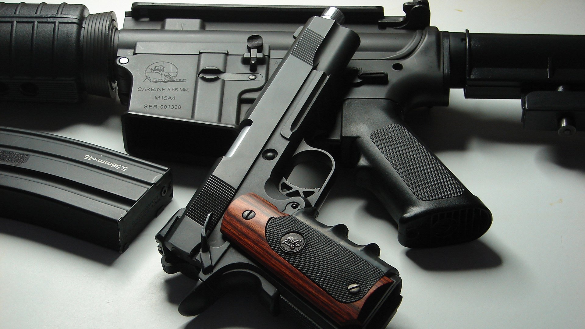 熊猫体育网址-米尔沃尔反击精准，狮子军团全力抢分，米尔沃尔球迷